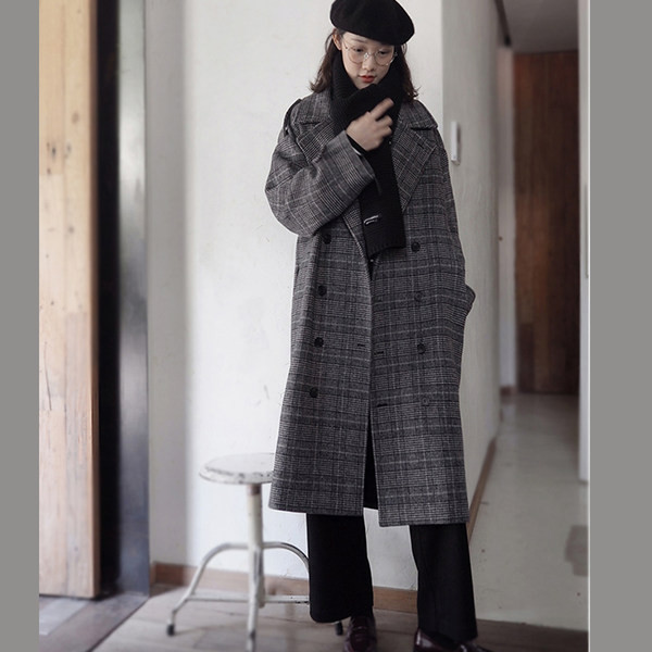 Palton lung de dama cu nasturi de culoare gri