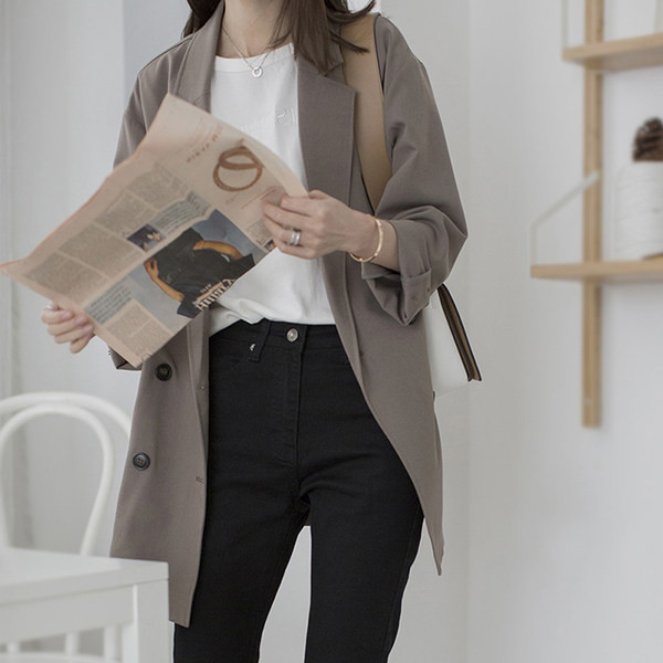 Moderan ženski tanki kaput jednobojni model