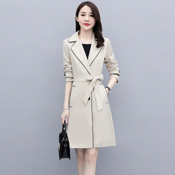 Palton elegant de damă cu nasturi în cinci culori