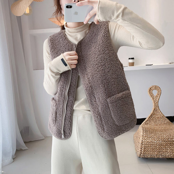 Vesta de puf model drept cu fermoar