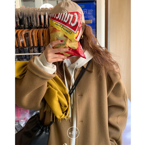 Palton de dama model larg cu nasturi