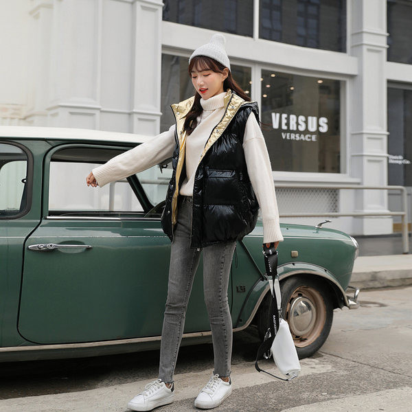 Vesta toamna-iarna cu gluga si fermoar