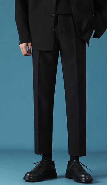 Pantaloni drepți moderni pentru bărbați cu buzunare - mai multe culori