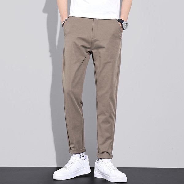 Pantaloni moderni pentru barbati cu buzunare - lungime 9/10