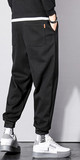 Спортно мъжко долнище с джобове в сив и черен цвят