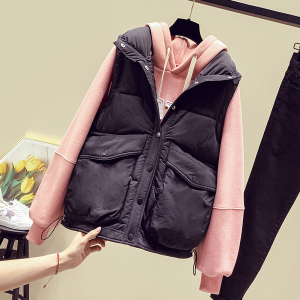 Vesta de dama cu buzunare mari si nasturi