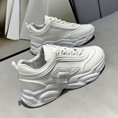 Model simplu de adidași din piele ecologică pentru femei