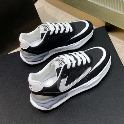 Tenisi actuali din piele artificială cu inscripție pentru femei