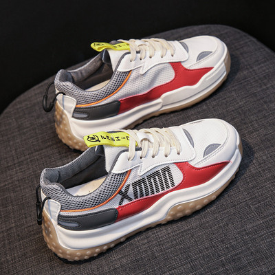 Adidași de damă de actualitate din piele ecologică cu inscripție și plasă