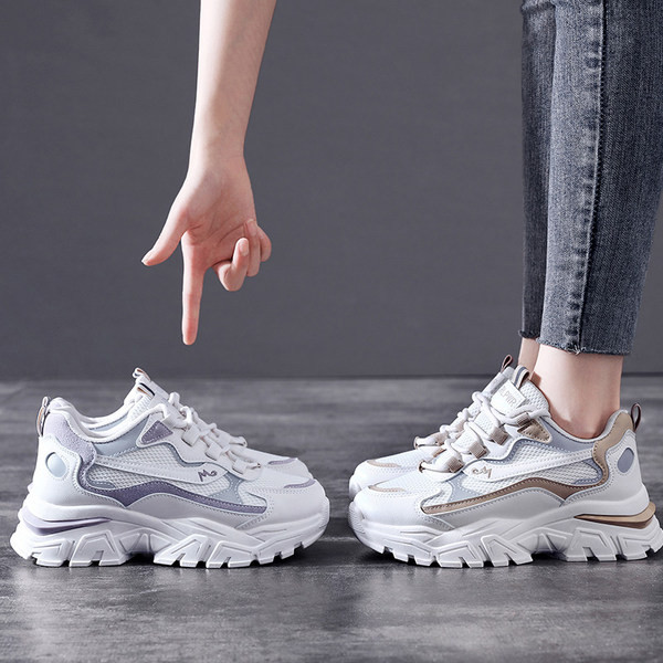 Ženske tenisice sa visokim ravnim potplatom u dvije boje