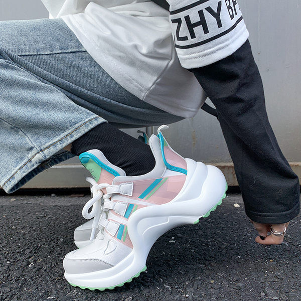 Tenisi dama actuali model uni in doua culori