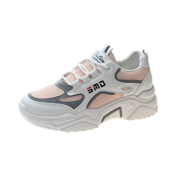 Adidasi dama - doua modele cu talpa plata