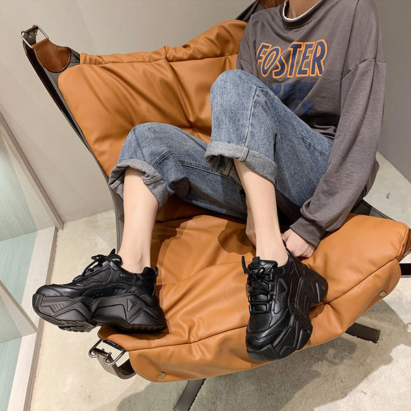 Ležerne ženske tenisice jednobojni model s visokim ravnim potplatom