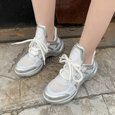 Adidasi de dama cu sireturi in alb-negru