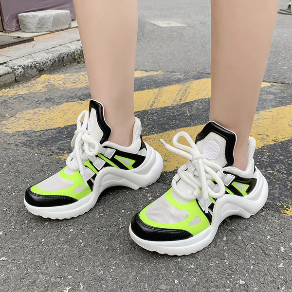 Adidasi de dama cu sireturi in alb-negru