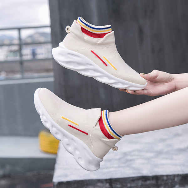 Tenisi dama textile cu talpa inalta