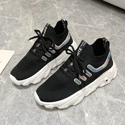 Model nou de adidasi de dama din material textil cu sireturi in trei culori