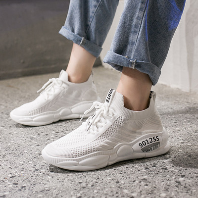 Tenisi dama in doua culori si trei modele