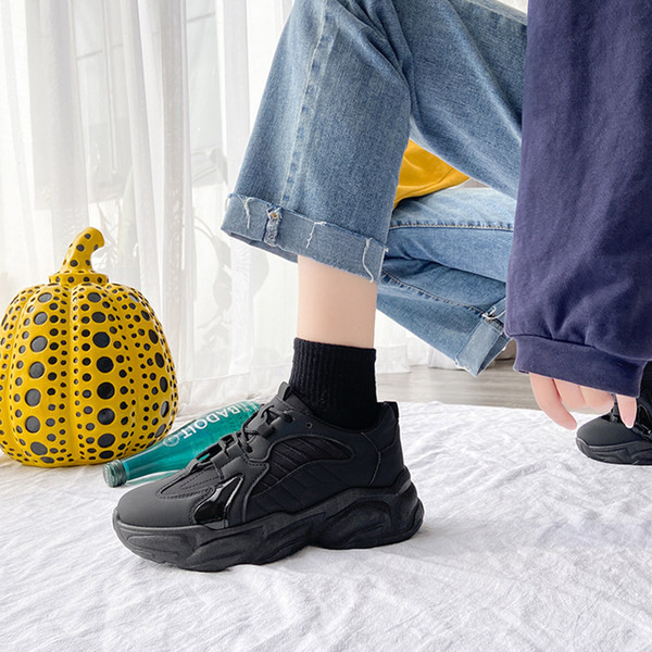 Tenisi de dama actuali din piele ecologica in doua culori cu sireturi