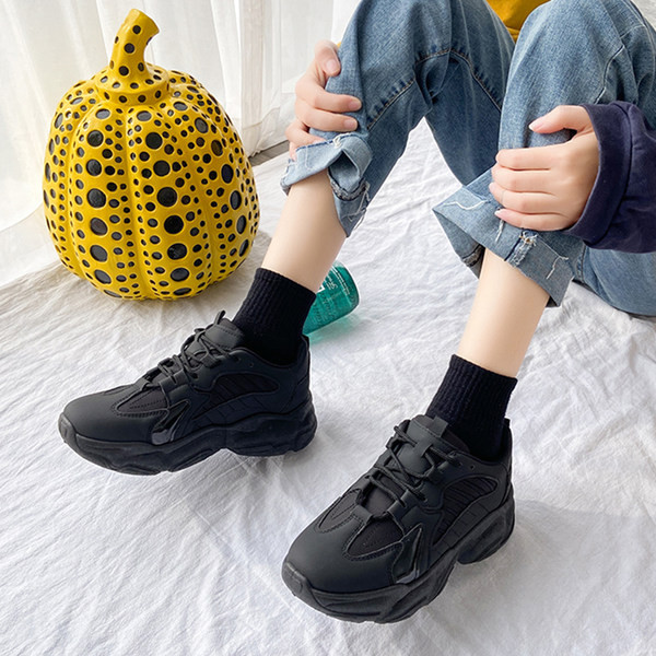 Tenisi de dama actuali din piele ecologica in doua culori cu sireturi