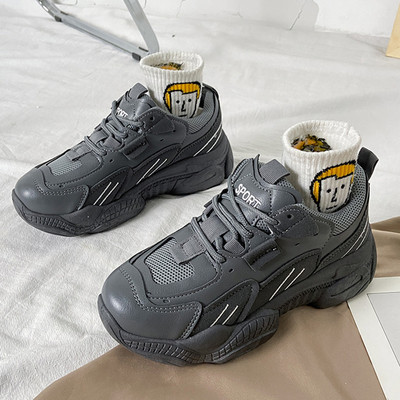 Novi model ženskih tenisica sa vezicama u tri boje