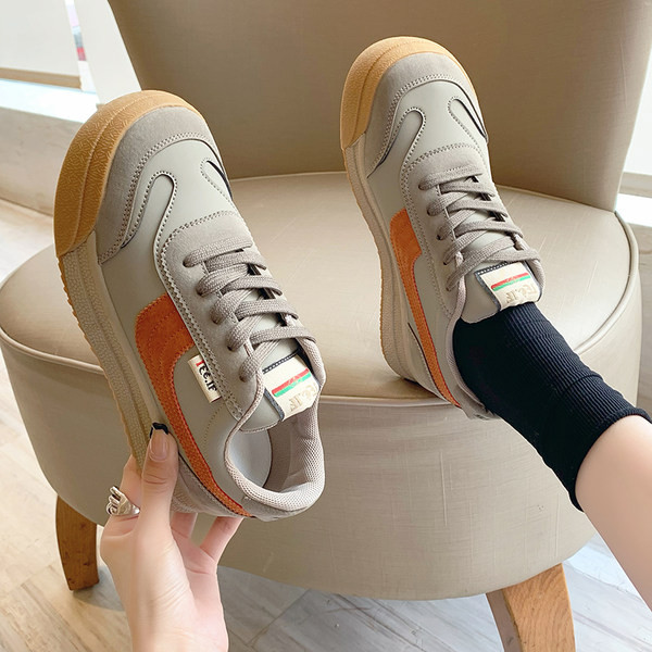 Tenisi dama cu sireturi in doua culori