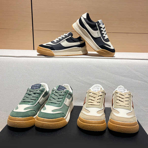 Adidasi de dama cu sireturi in verde, negru si bej