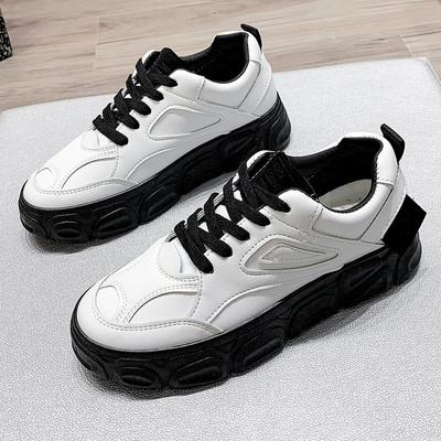 Adidasi de dama cu talpa plate in gri si negru