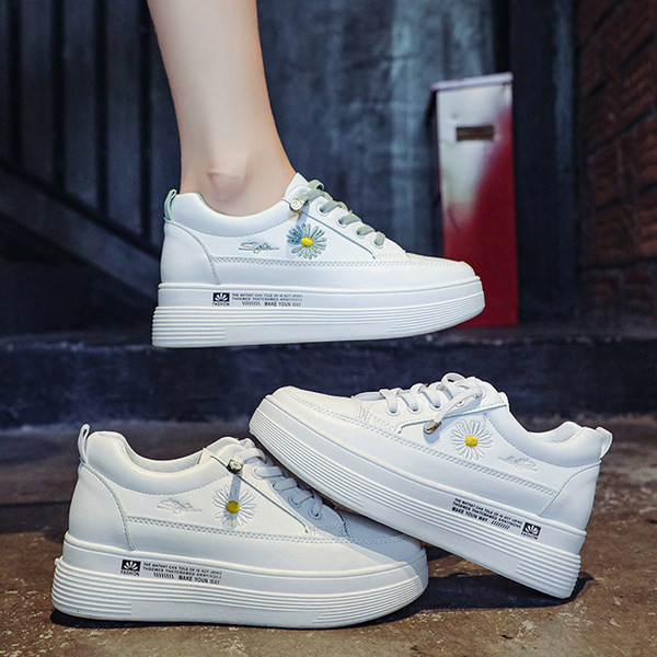 Adidasi casual dama cu broderie si talpa plata