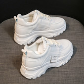 Adidasi de dama cu talpa inalta in alb si negru