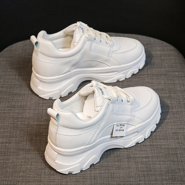 Adidasi de dama cu talpa inalta in alb si negru