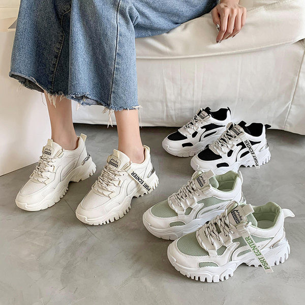 Adidasi de dama cu plasa si talpa aspra