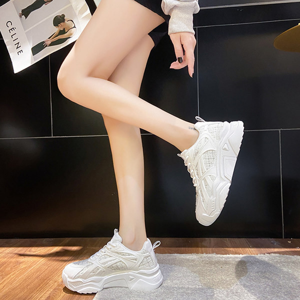 Adidasi de dama cu talpa inalta in alb si negru