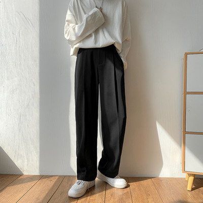 Model larg de pantaloni barbatesti cu talie standard