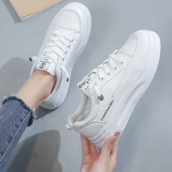 Tenisi cu cravate in alb