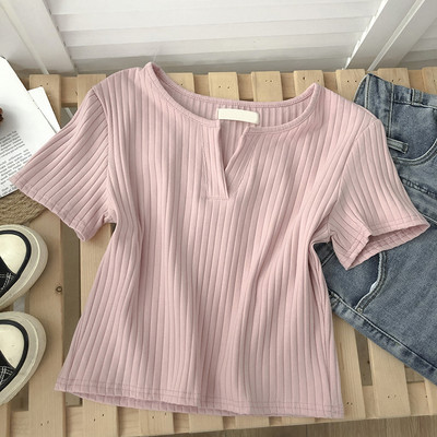 Tricou casual cu mâneci scurte și decolteu spitz