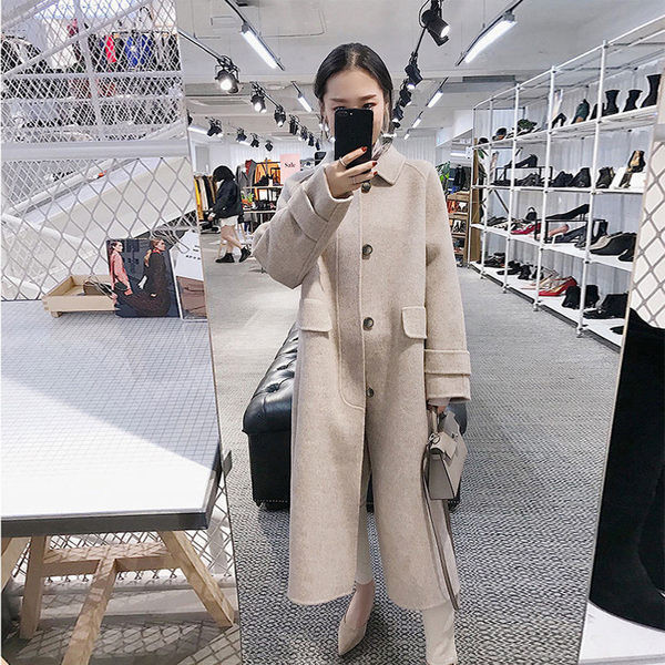 Palton lung de dama cu nasturi in roz si bej