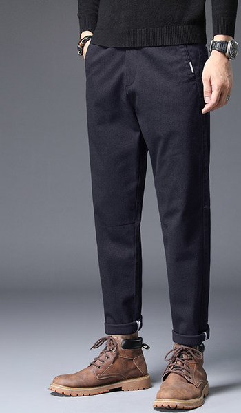 Pantaloni casual barbatesti cu lungimea de 9/10