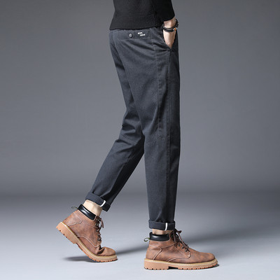 Pantaloni casual barbatesti cu lungimea de 9/10