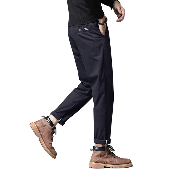 Pantaloni casual barbatesti cu lungimea de 9/10