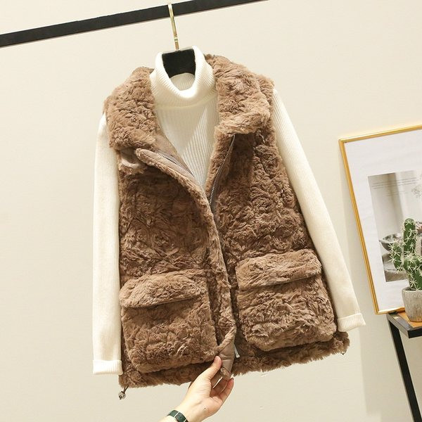 Model nou de vestă de puf cu buzunare