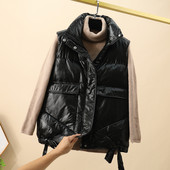 Vesta casual cu guler inalt si buzunare