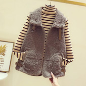 Naiste sulevest taskute ja kraega