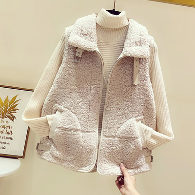 Naiste sulevest taskute ja kraega