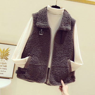 Naiste sulevest taskute ja kraega