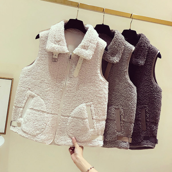 Naiste sulevest taskute ja kraega