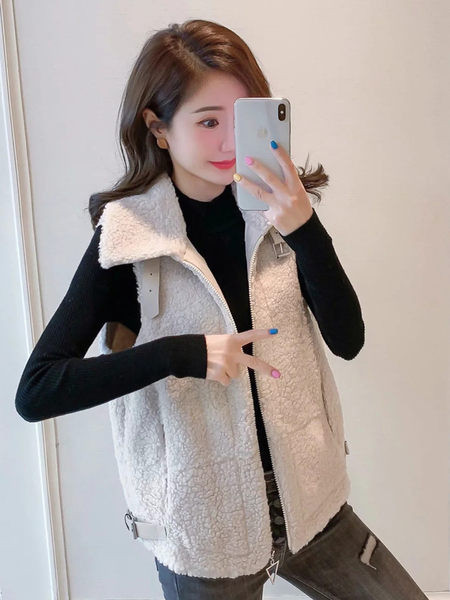 Vestă de puf pentru femei cu fermoar și catarame