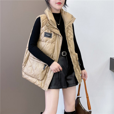 Vesta casual cu buzunare si guler inalt