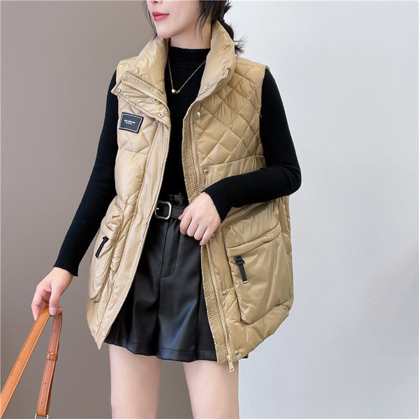 Vesta casual cu buzunare si guler inalt