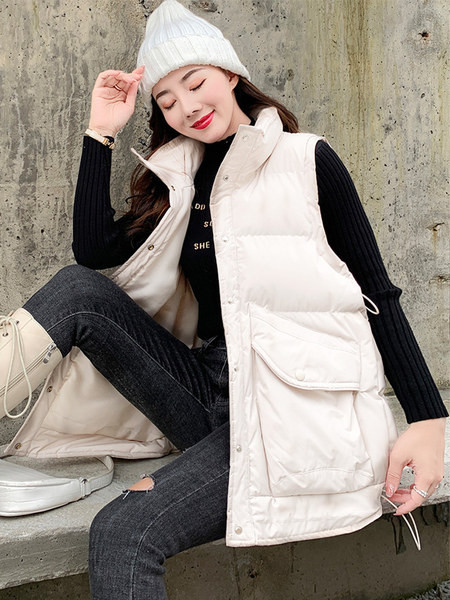 Vesta lata de dama cu buzunare si guler inalt